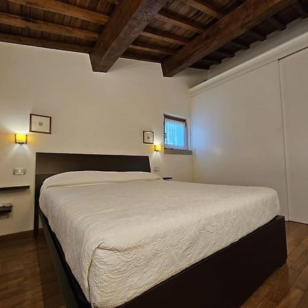 Casina Rossa Apartment Tavarnuzze ภายนอก รูปภาพ