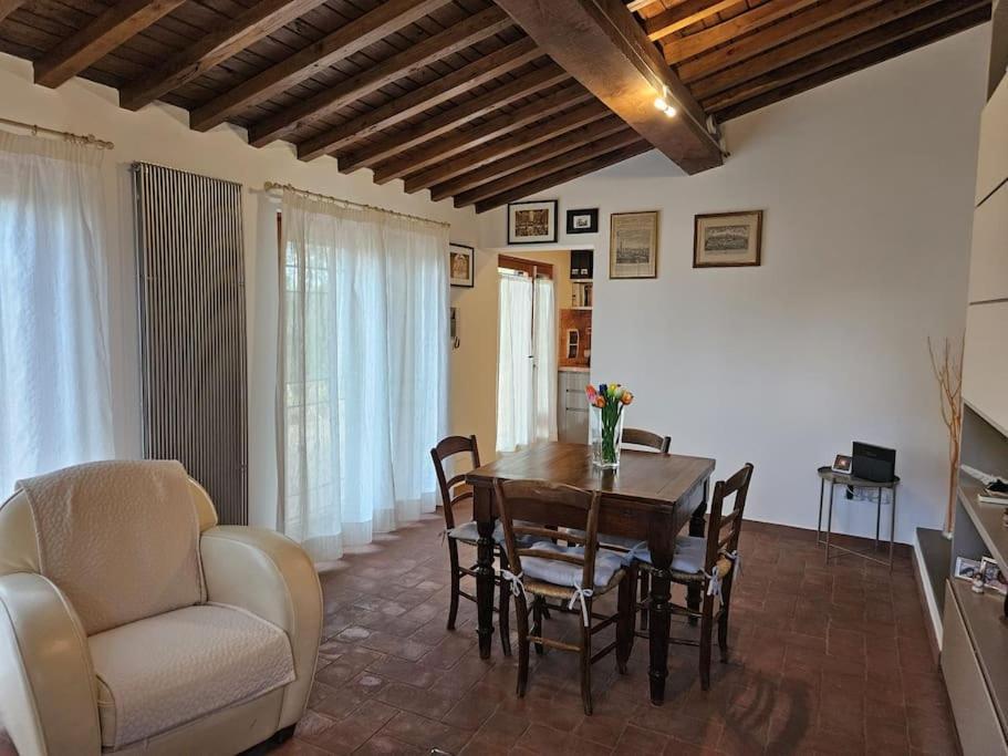 Casina Rossa Apartment Tavarnuzze ภายนอก รูปภาพ