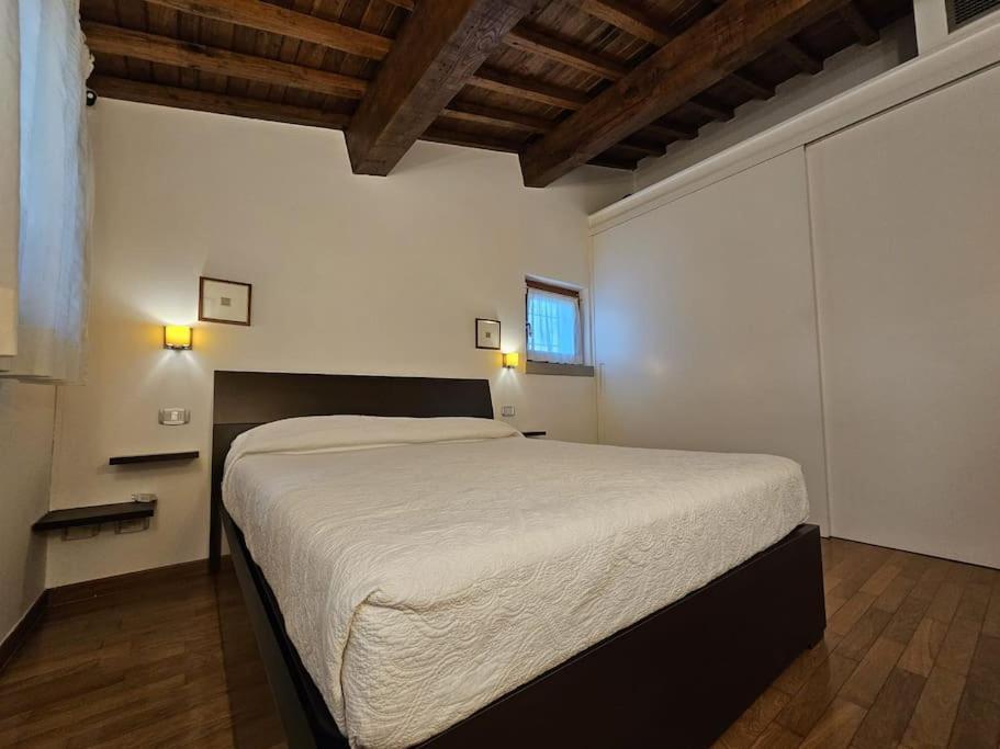 Casina Rossa Apartment Tavarnuzze ภายนอก รูปภาพ