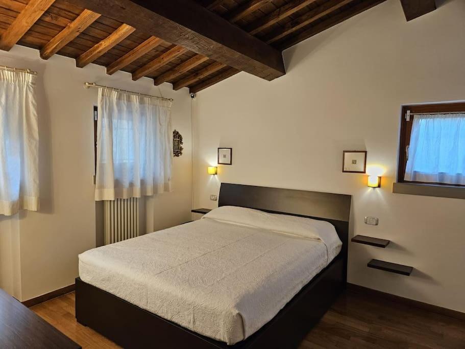 Casina Rossa Apartment Tavarnuzze ภายนอก รูปภาพ