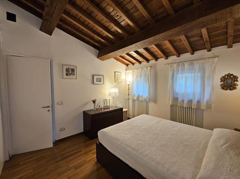 Casina Rossa Apartment Tavarnuzze ภายนอก รูปภาพ